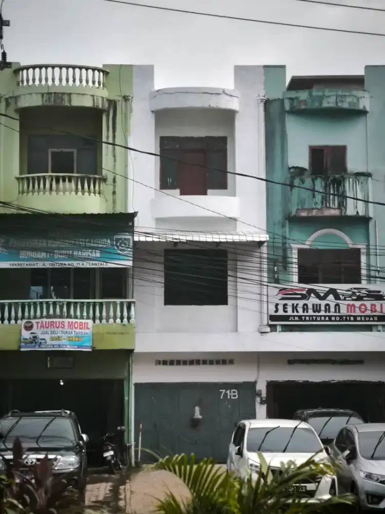 Disewakan Ruko Strategis di Jalan besar Tritura Medan