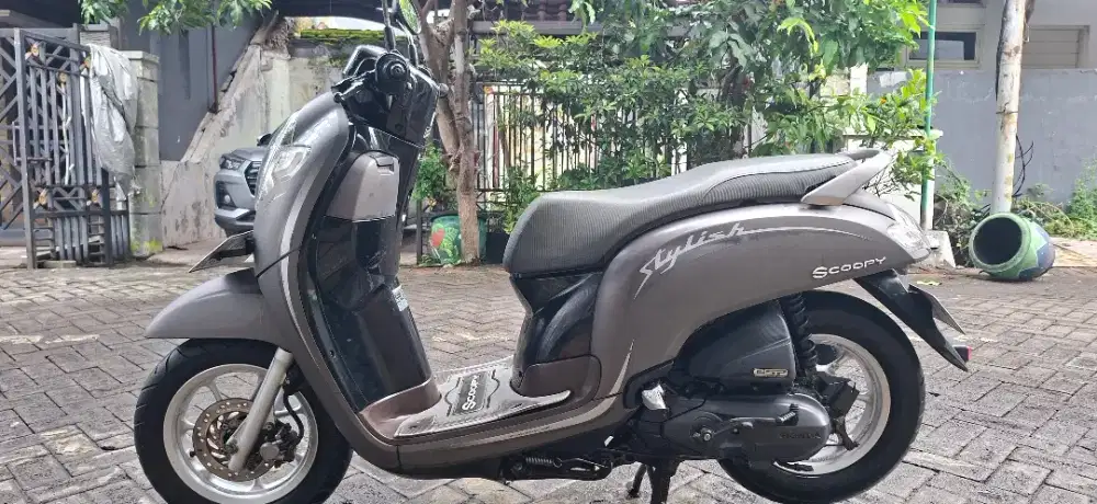 SCOOPY STYLISH 2020