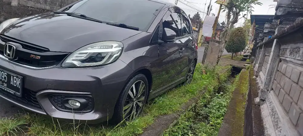 Mobil brio rs tahun 2017 manual