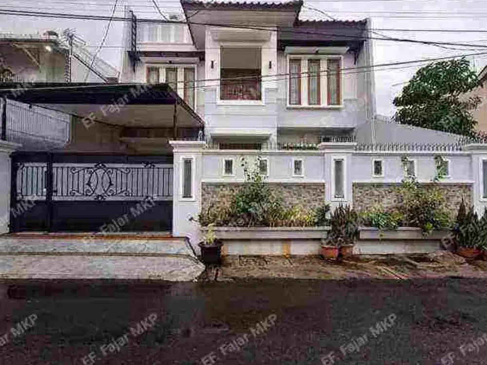 rumah fresh siap huni duren sawit area Klender