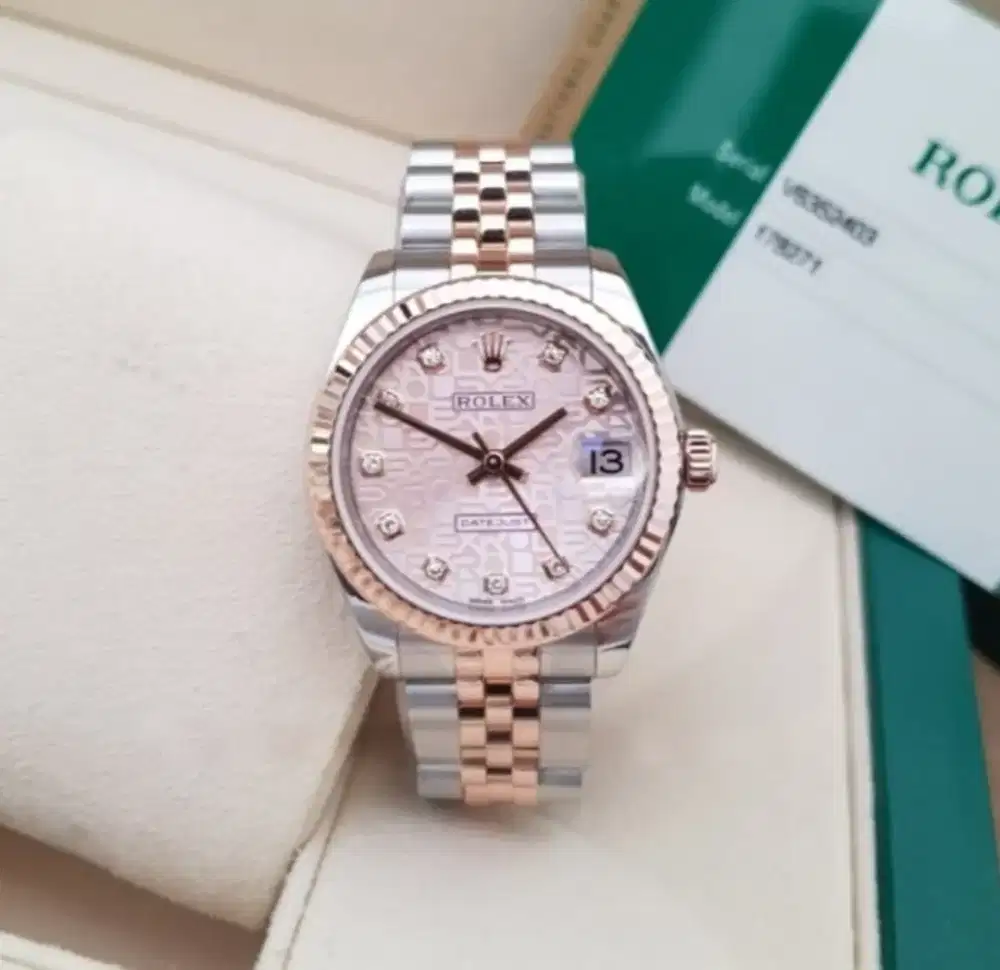 ROLEX 
DATEJUST 31 HALF-ROSEGOLD MEDIUM SIZE