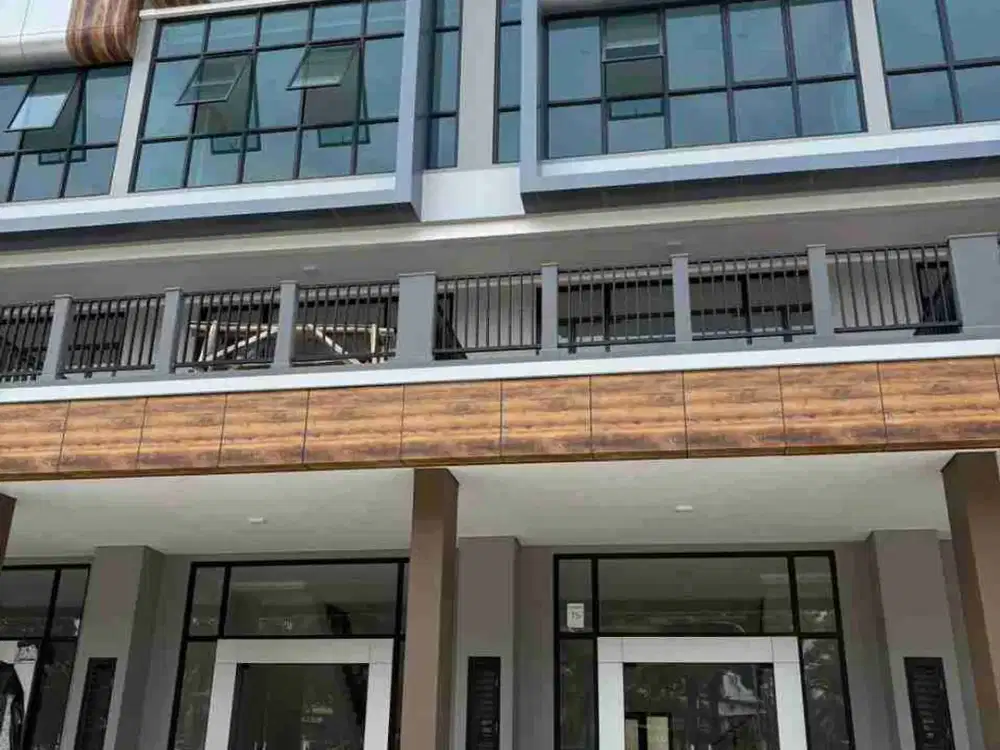 Disewakan 2 ruko gandeng baru Crystal Commercial Summarecon Bekasi