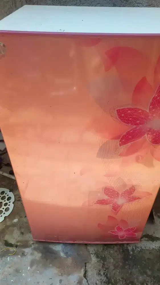 Kulkas sharp 1 pintu normal