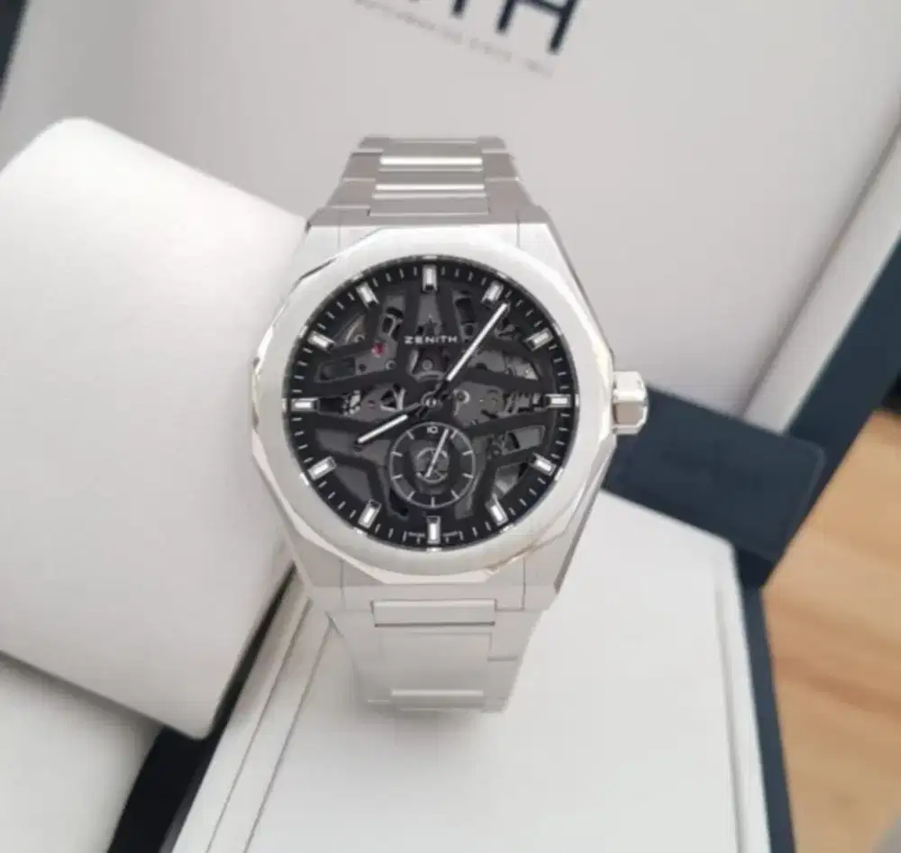 ZENITH
DEFY SKYLINE SKELETON