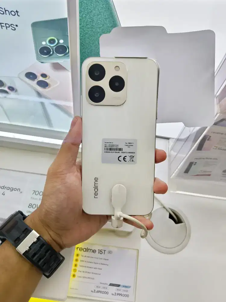 realme15T 5G 3jutaan