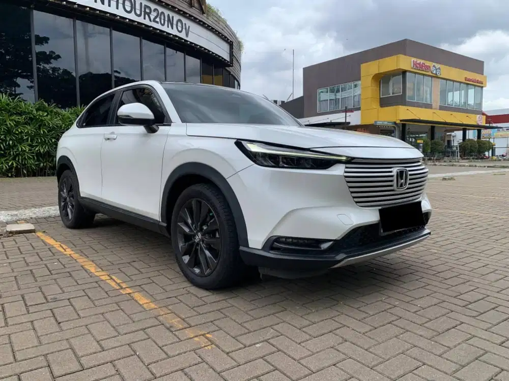 HARGA MURAH!! HONDA NEW HRV SE AT MATIC 2023 PUTIH