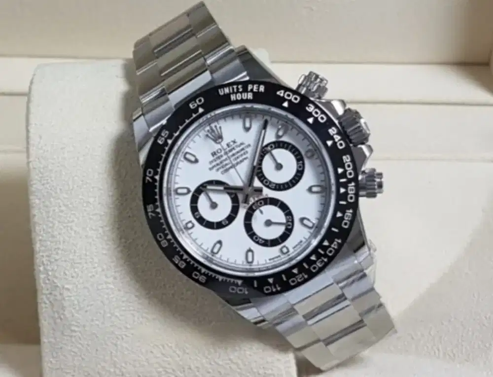 Rolex 
Daytona Panda Ceramic Bezel 