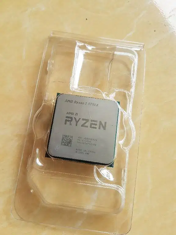 Processor AMD AM4 Ryzen 7 5700X 16 cpu speed to 4.6Ghz Vermeer