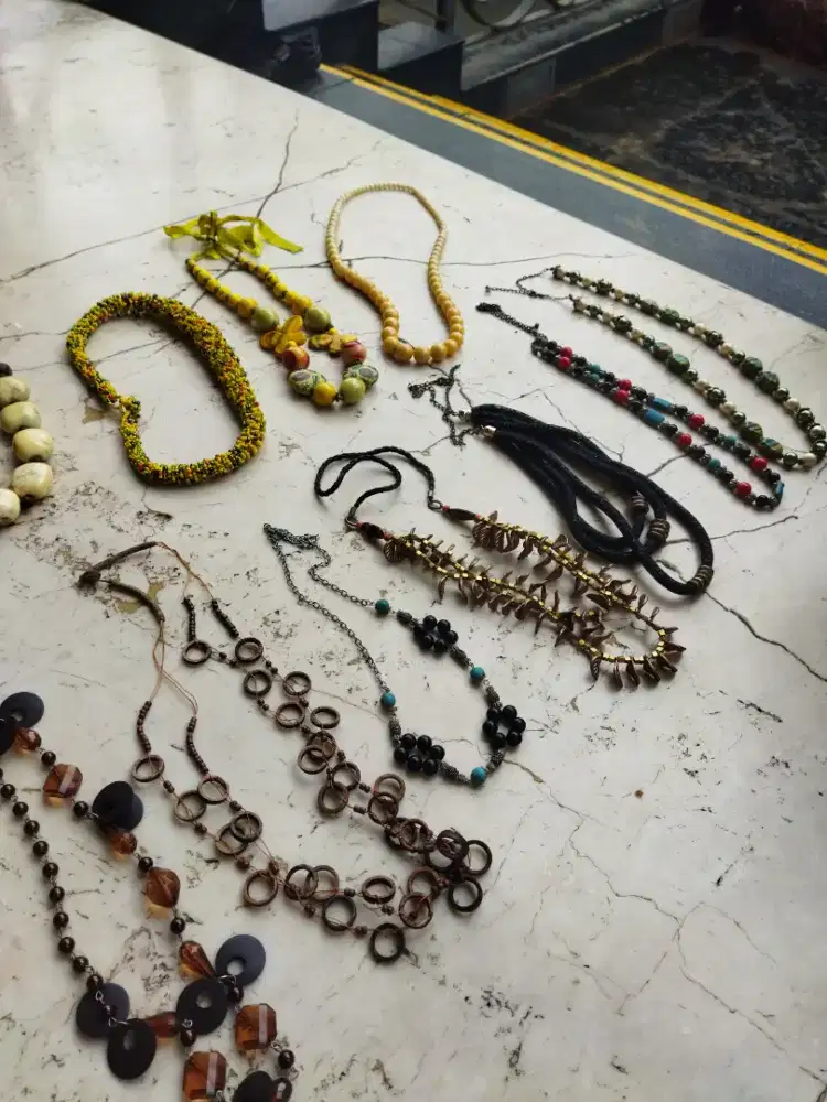 Kalung etnik wanita borongan 14 pcs