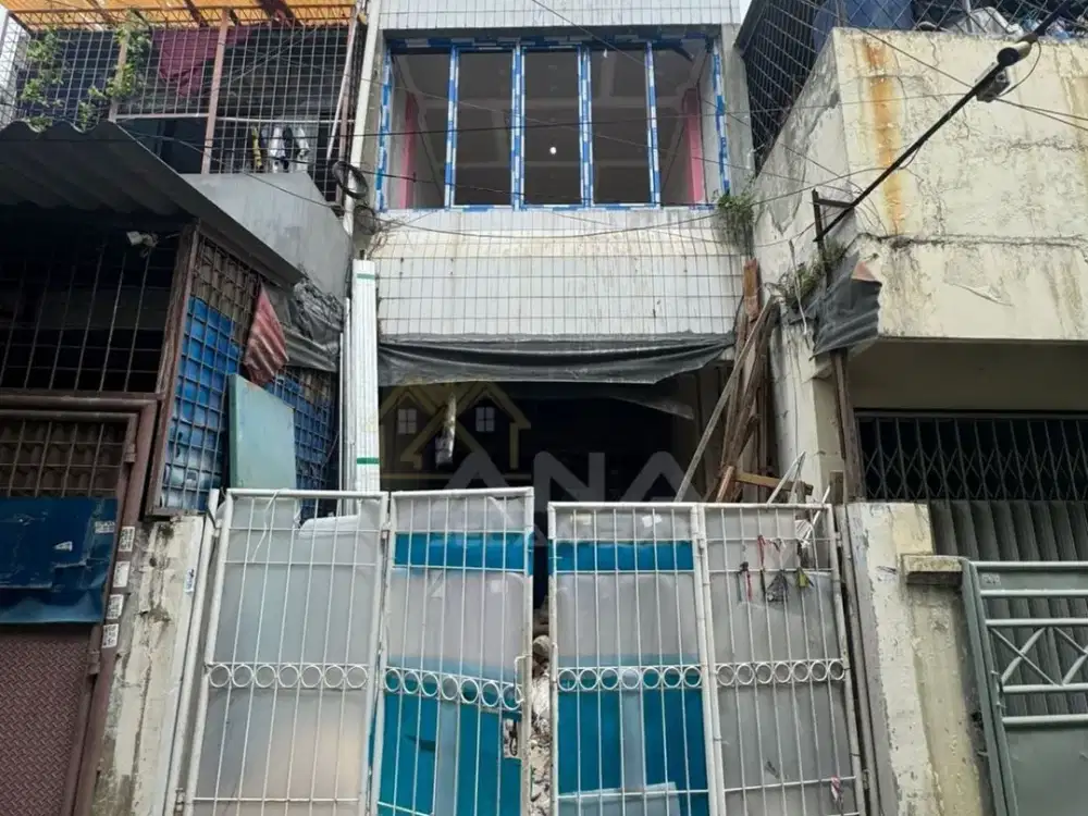 ANA DISEWAKAN RUMAH RENOV UK 4X15M DI JELAMBAR