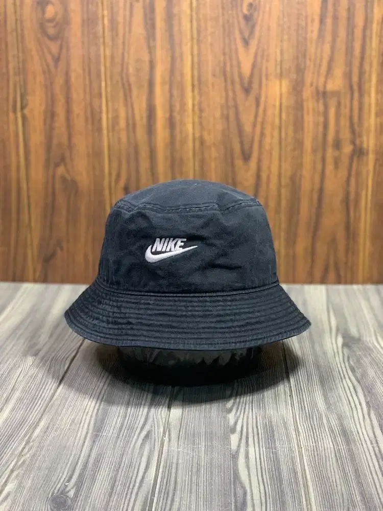 Nike DRI-FIT Bucket Hat