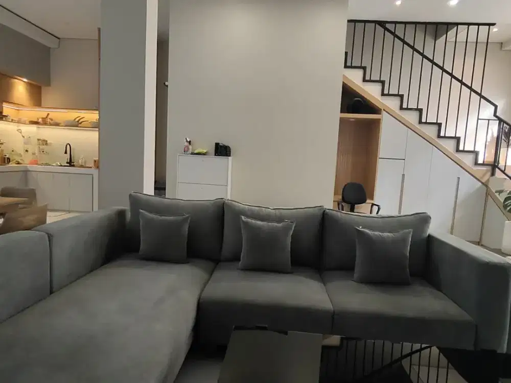 Rumah Milenial Brand New 3 Lantai di Cengkareng Timur Jakarta Barat Dekat Mall