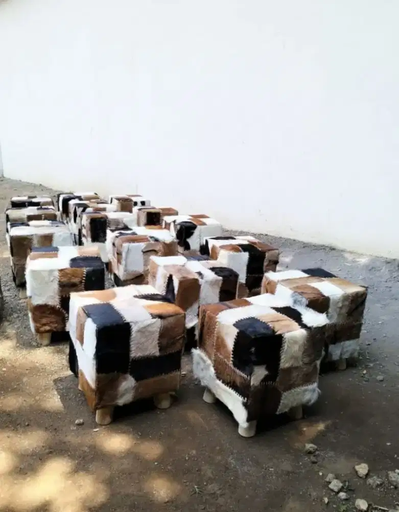 Stooll , ottomat kulit kambing asli ,kulit sapi asli leather cow - Thumbnail 4