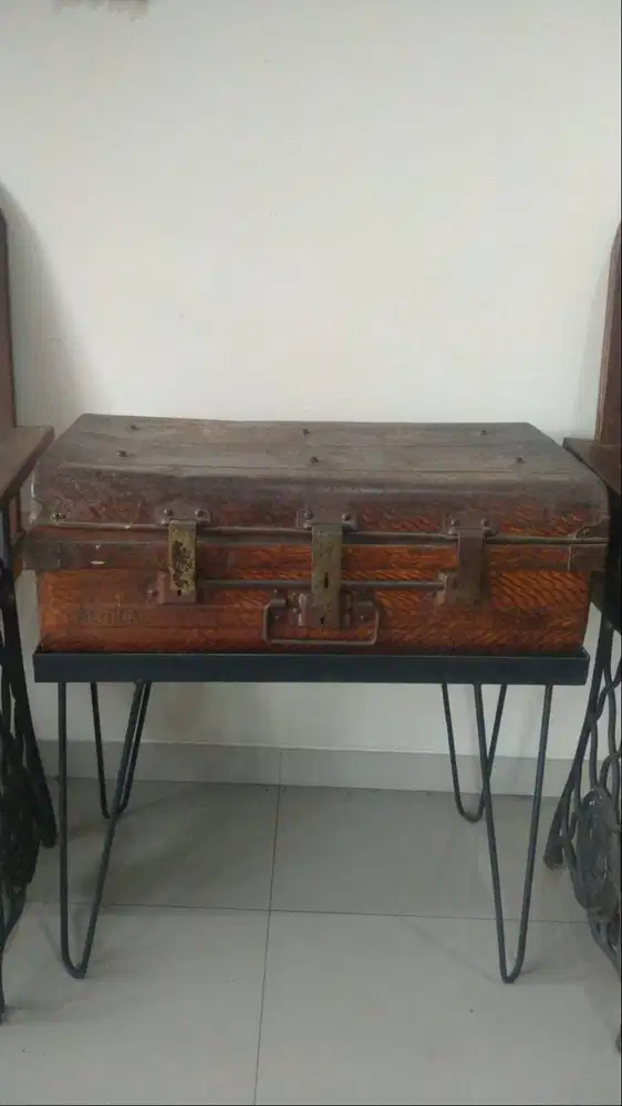 DIJUAL MEJA KOPER BESI JADUL MURAH