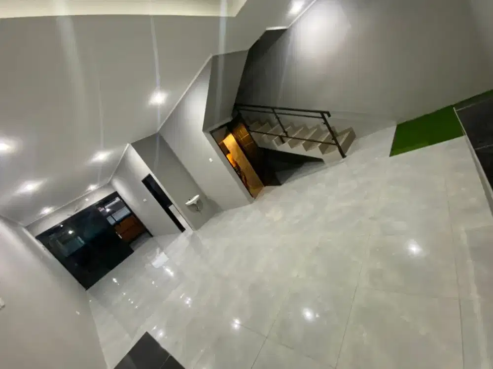 Rumah Baru Cantik siap huni SHM 2 lantai nyaman di Taman Kopo Indah, Bandung