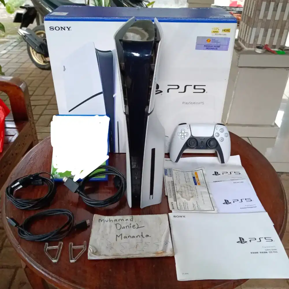 Ps5 slim disc 1TB cfi-2018A resmi indo, PlayStation