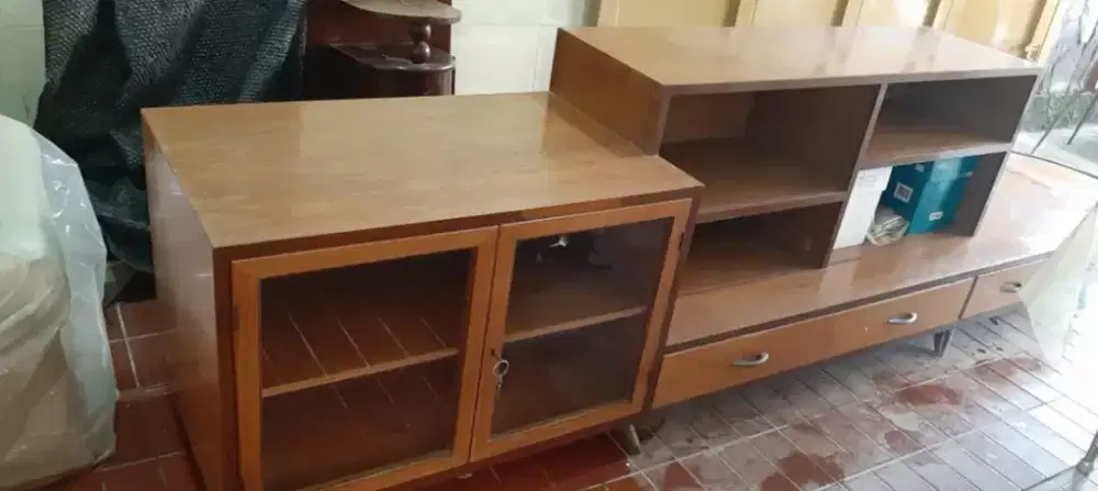 Dijual lemari jati asli