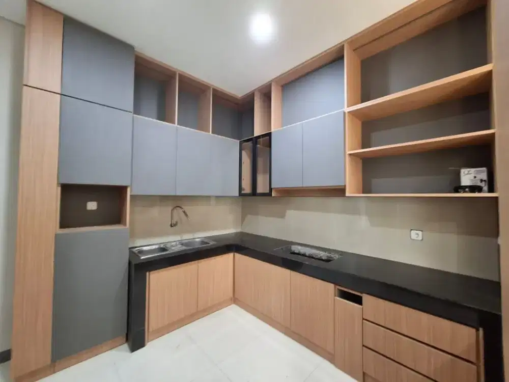For Sale! Rumah Renovated di Kota Baru Parahyangan