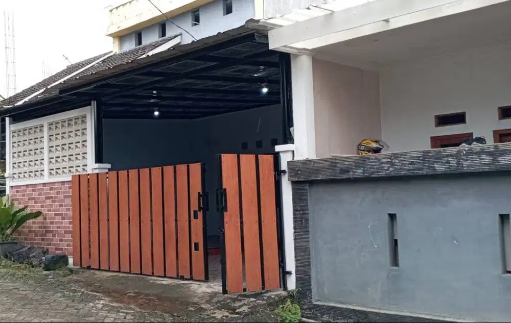 Rumah Strategis di Cilebut, Bogor - Hanya 5 Menit ke Stasiun KRL!