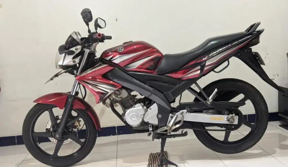 Motor Vixion tahun 2012