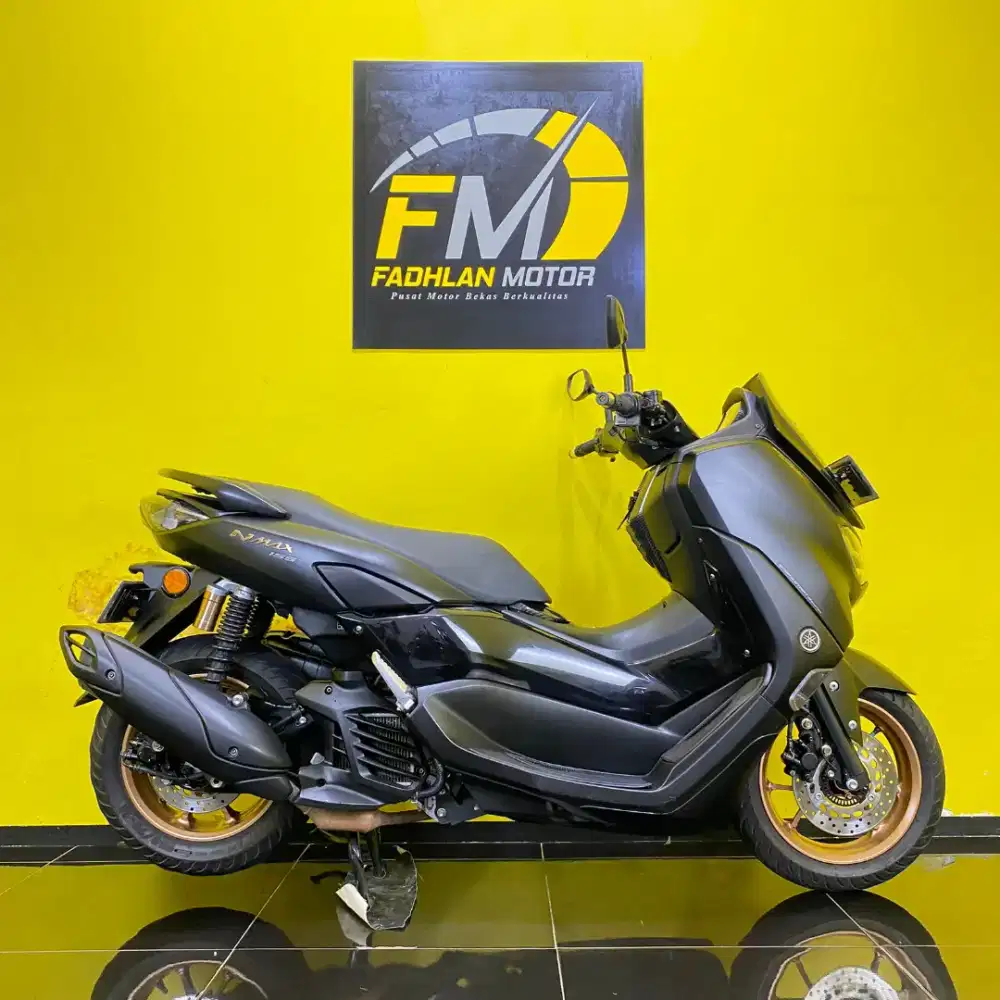 Yamaha Nmax Tahun 2022 kunci lengkap pajak hidup warna hitam