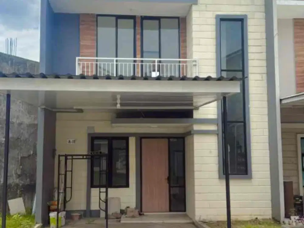 Disewakan rumah baru taman asri siap huni harga 2th nego