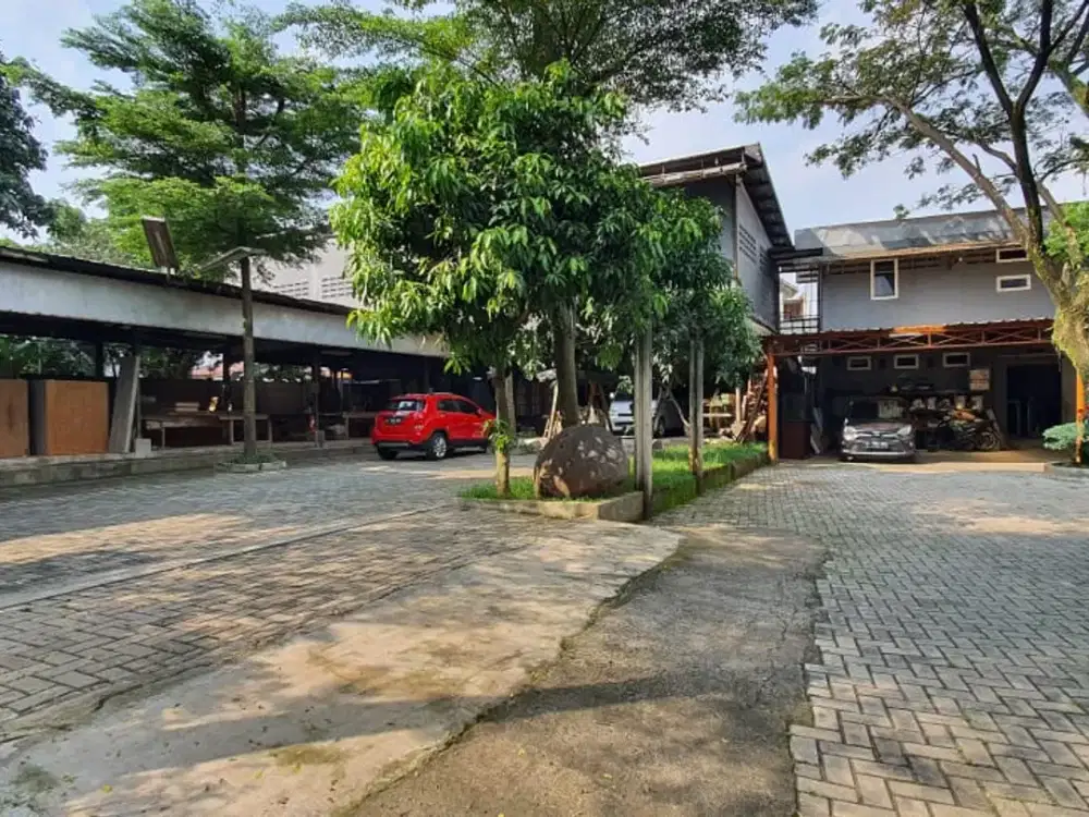 Kesempatan Investasi! Lahan Industri 2000m² di Jl. H. Jamat Buaran, Bangunan 900m², 9.5M Negotiable