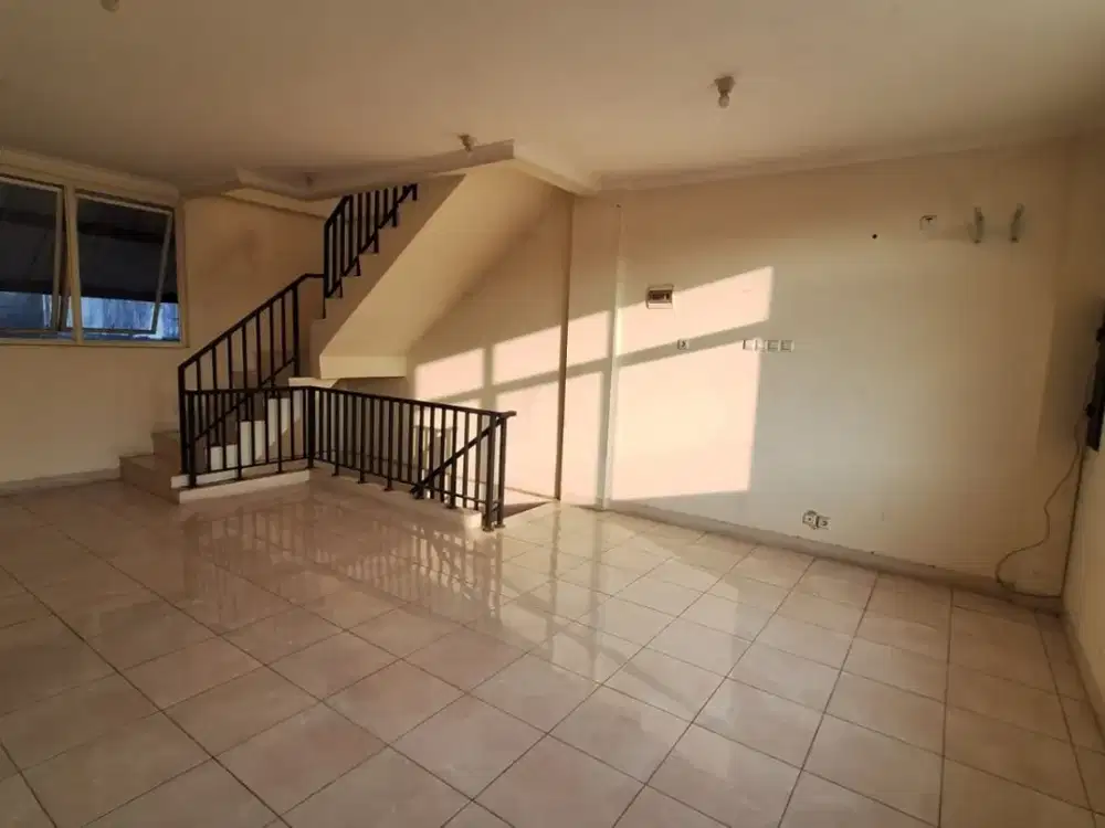 Disewakan Ruko Ifolia Harapan Indah 2 — Lokasi Strategis & Siap Usaha!