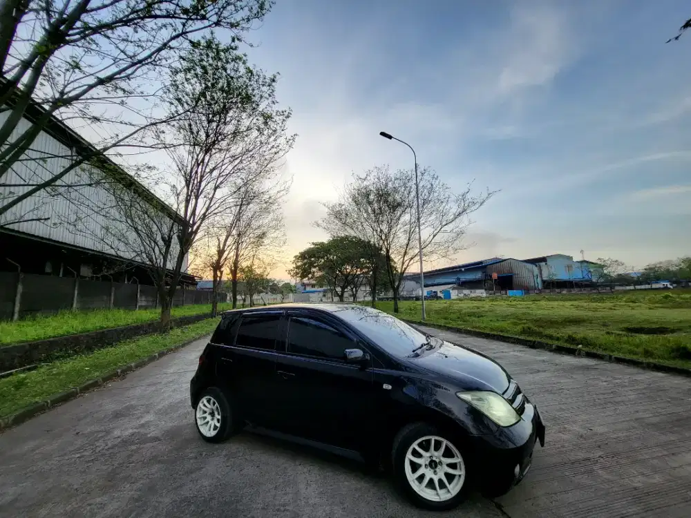 Toyota IST 2003 TAX ON