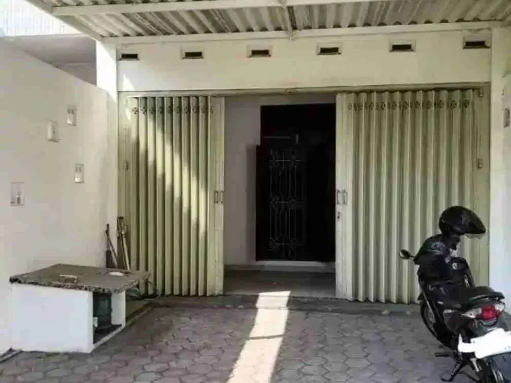 Disewakan Ruko pusat kota surabaya jalan BKR pelajar daerah kusuma bangsa