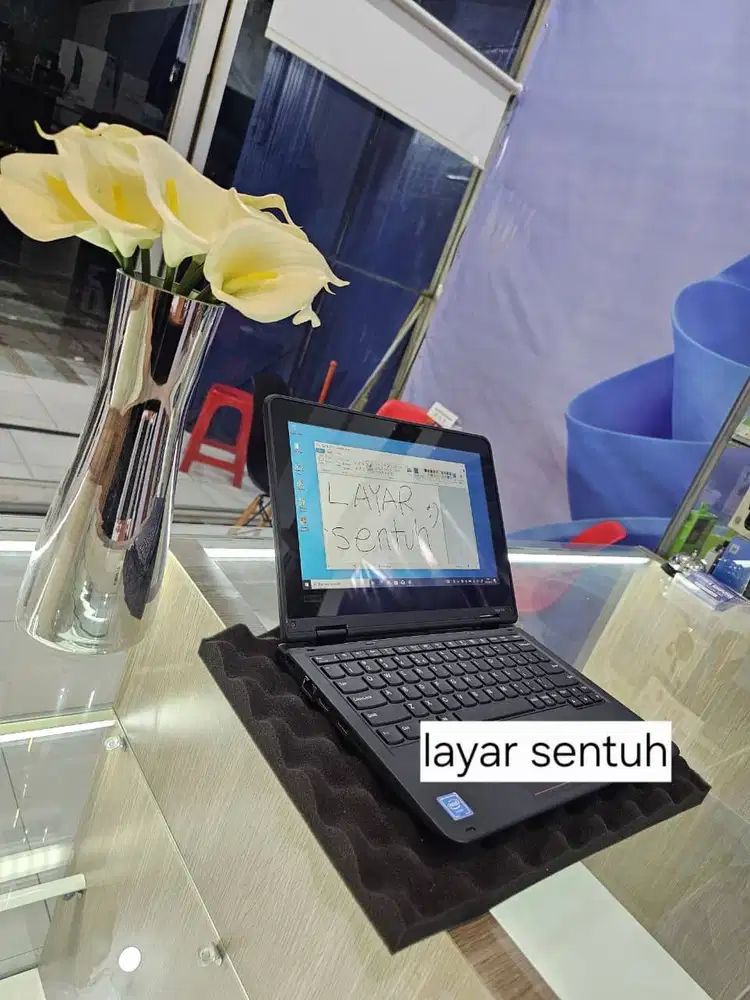Laptop Yoga 2 in 1 New ex Display cuci gudang