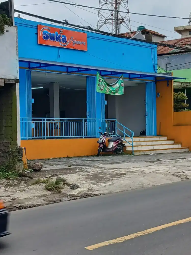 Dikontrakkan cepat ruko bekas indomart dekat dengan pabrik sepatu nike