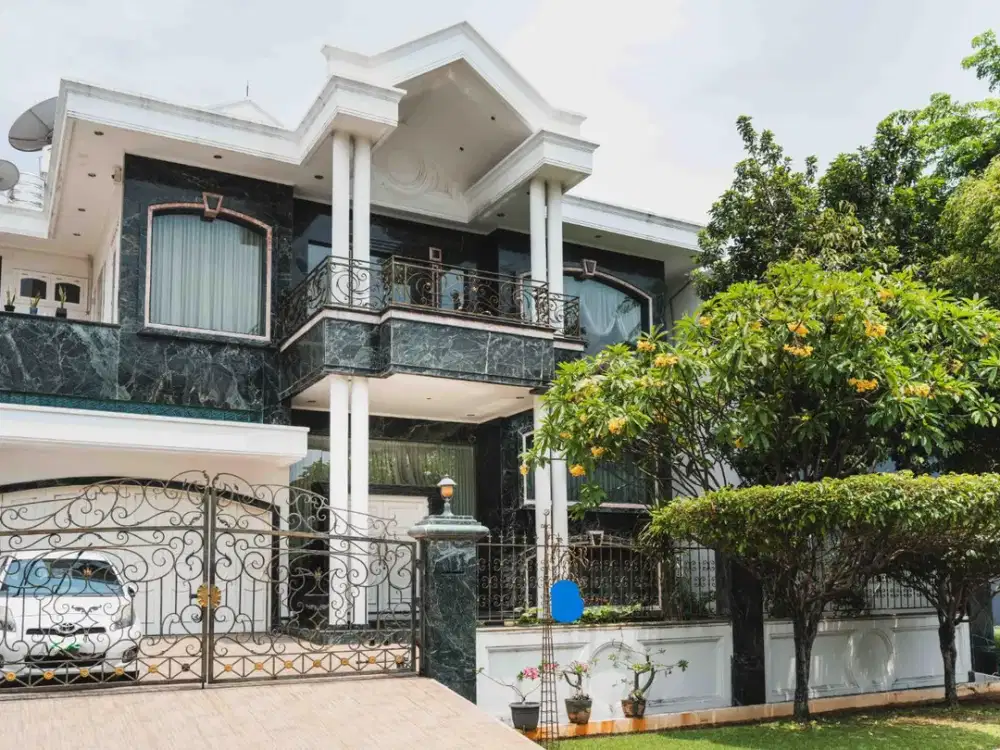 Dijual Rumah PIK Mayang Uk 552m² Full Marmer, Full Renovasi Jakut