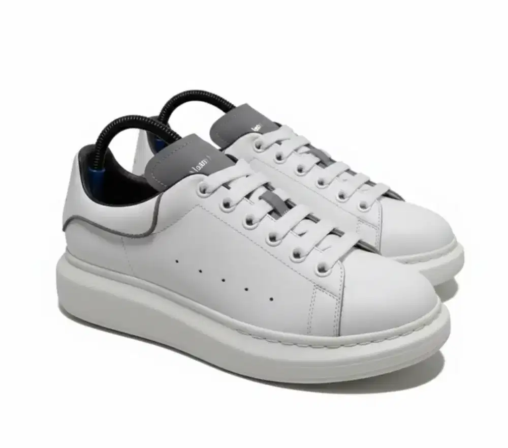 Sepatu Alexander McQueen Reflective Size 43
