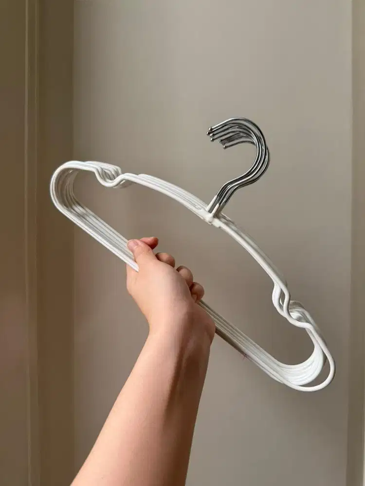 Hanger besi anak anti slip anti jatuh gantungan baju 10pcs