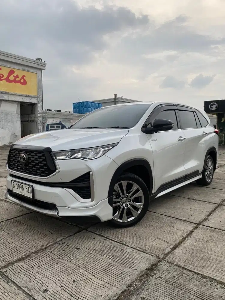 (Km Low 14ribu Full Ori) TOYOTA INNOVA ZENIX Q HYBRID MODELISTA 2023