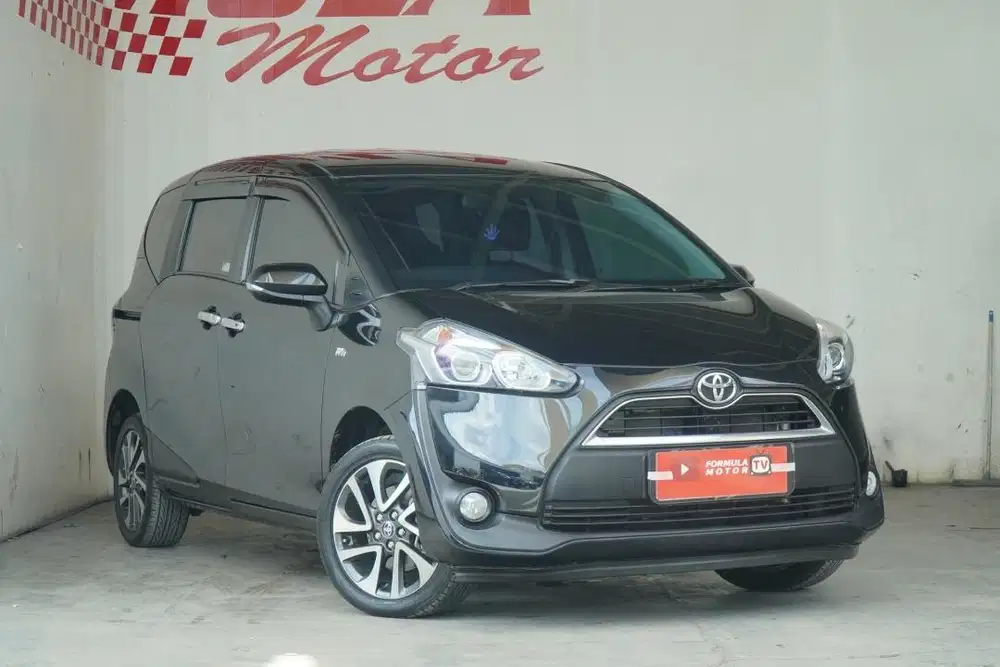 TOYOTA SIENTA V 1.5 A/T 2017