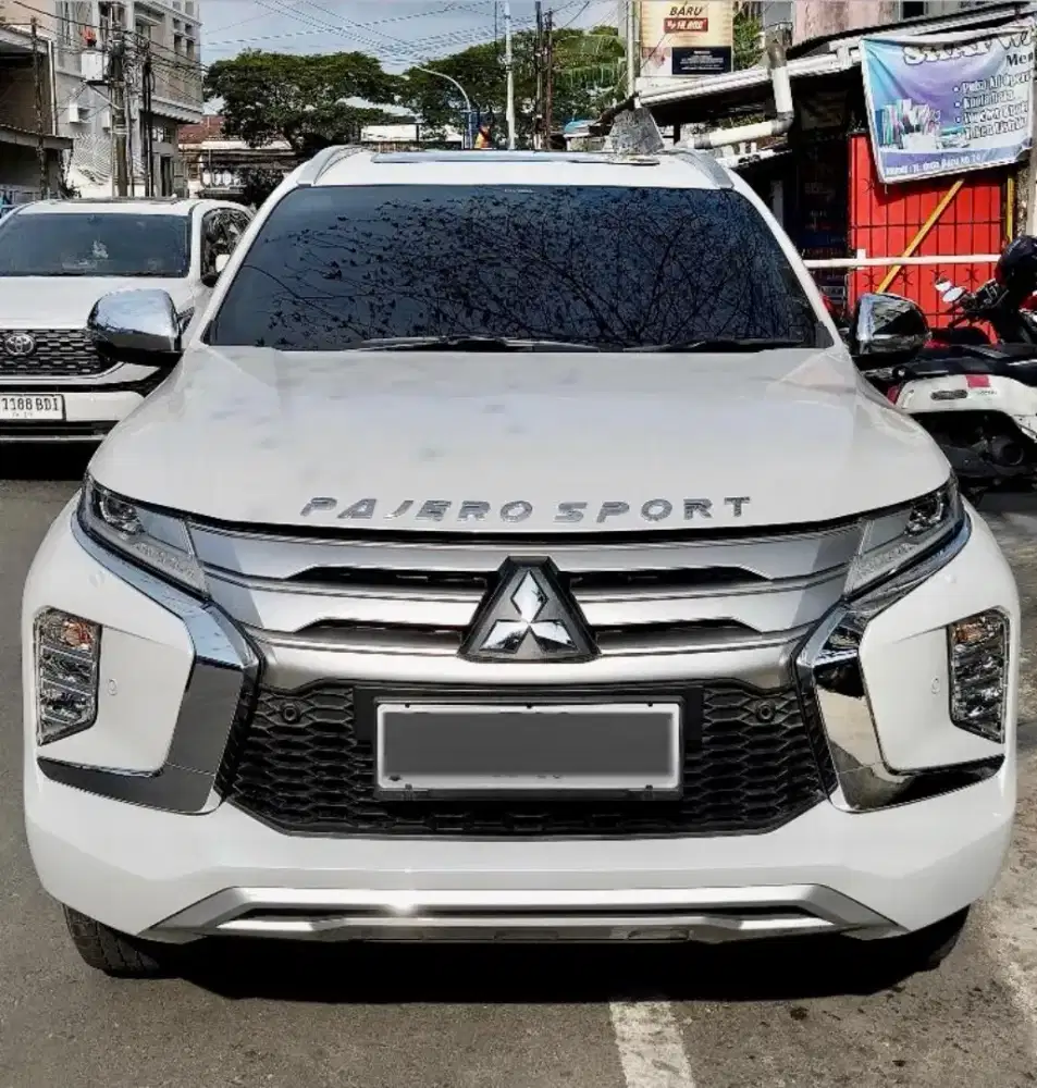 Mitsubishi PAJERO SPORT 2.4L DAKAR 4X2 A/T NIK 2023
