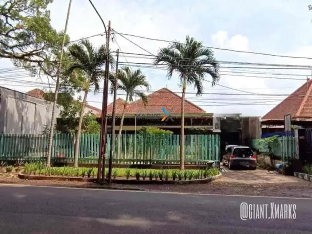 Rumah klasik terawat tengah Kota di Ijen Klojen Malang