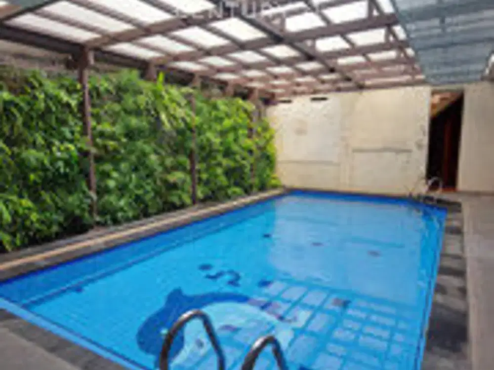 For Rent Nice House With Swimming Pool In Kemang
