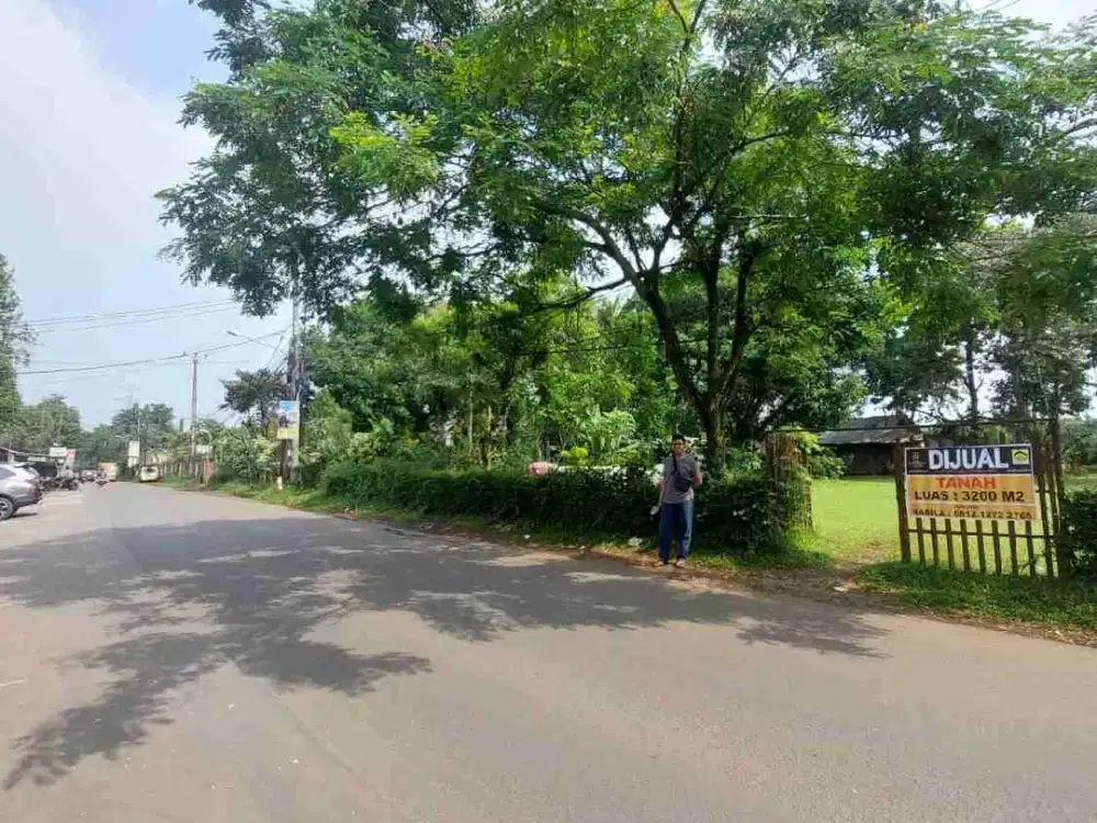 Tanah hook datar rata siap bangun di jalan utama