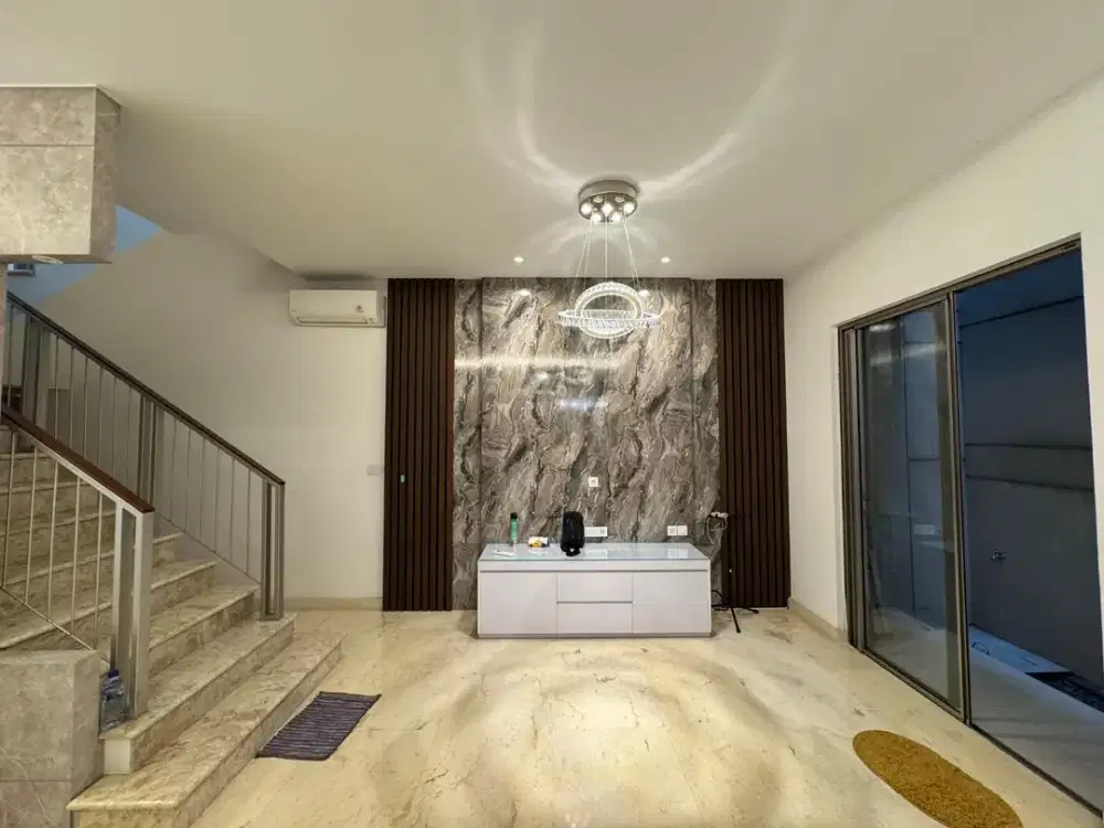 Dijual rumah Harmony Golf Golf Island