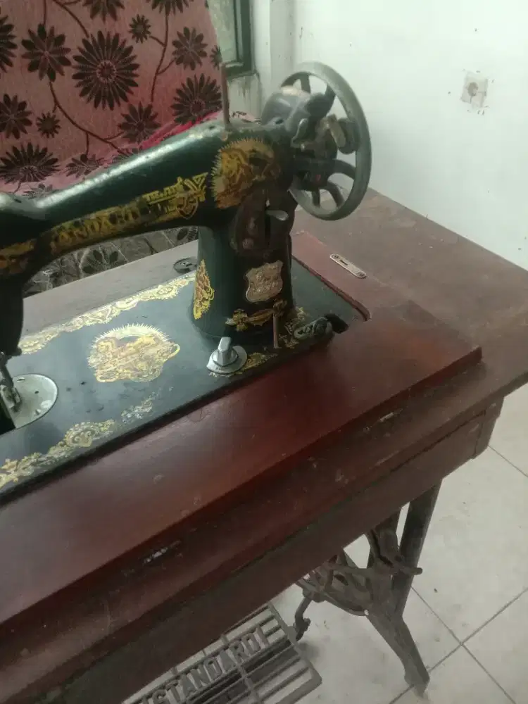 Mesin Jahit Djadul Merk Standar
