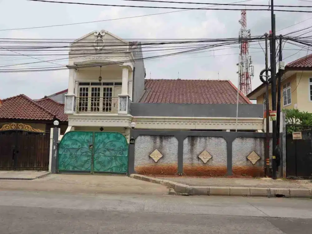 Rumah hitung tanah di pinggir jalan raya dekat tol brigif gandul