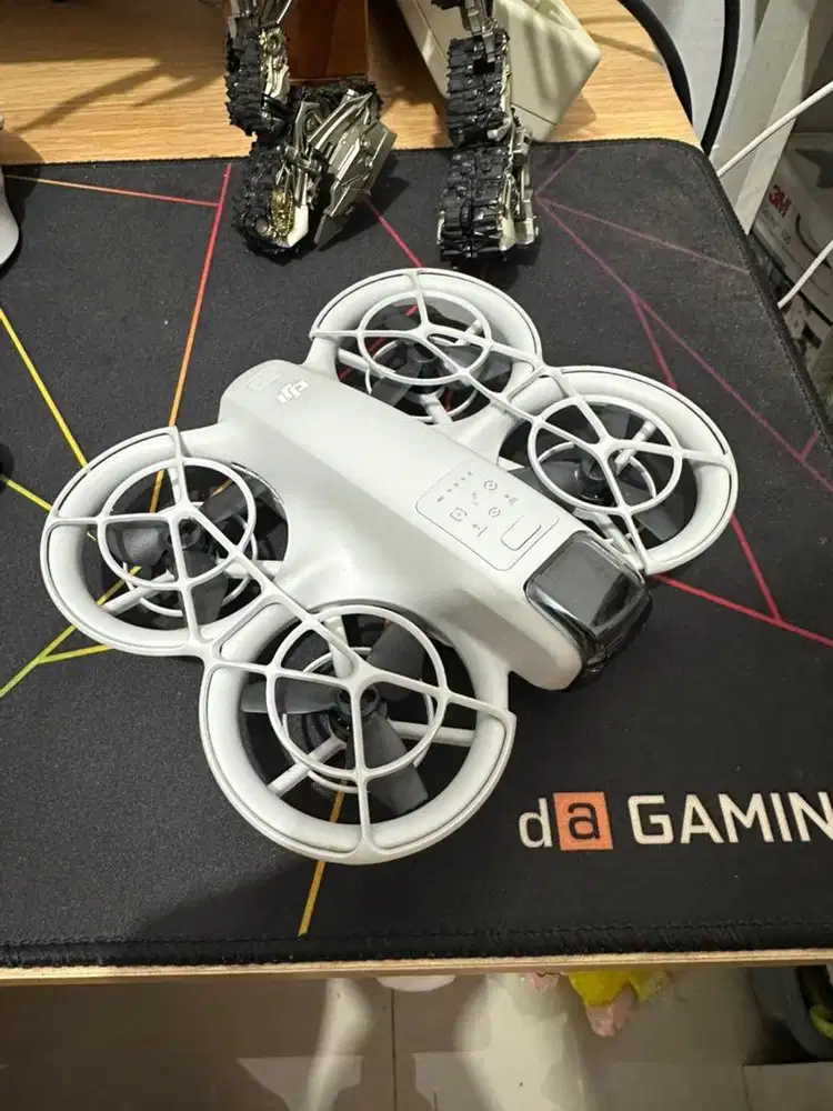 Drone DJI Neo Fullset