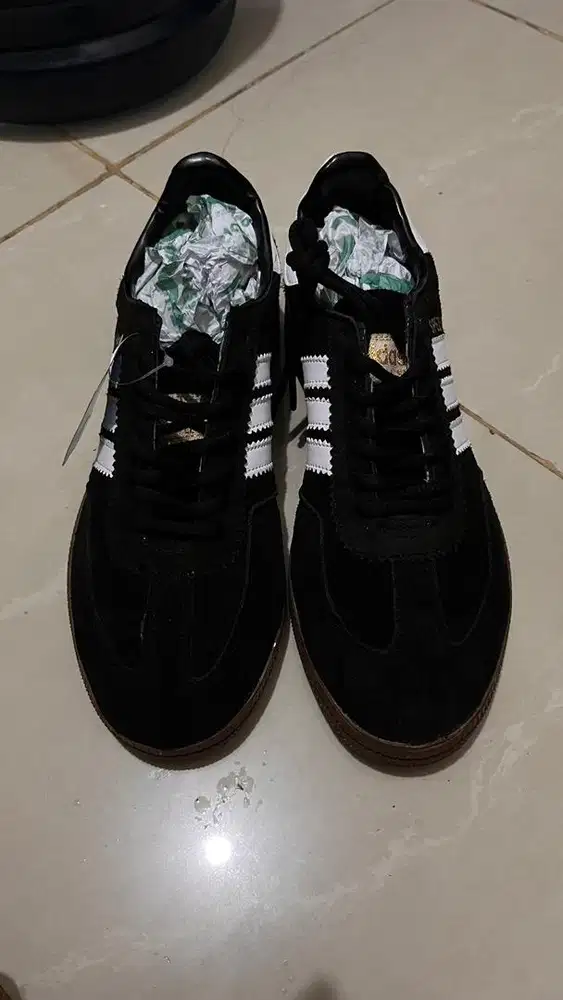 adidas samba black