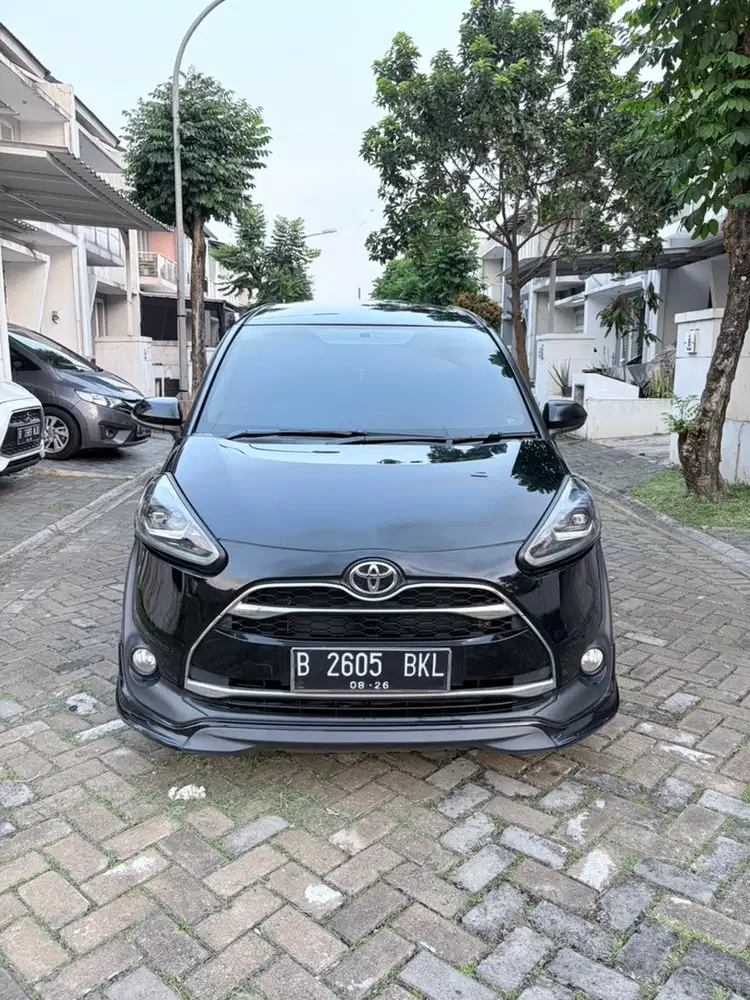 Toyota Sienta 2016 Bensin