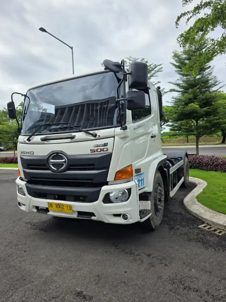 Hino Head SG 280J 2024