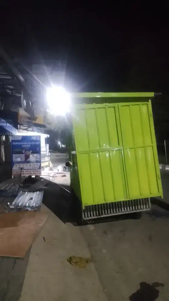 Boot semi container PT bengkel las aqal