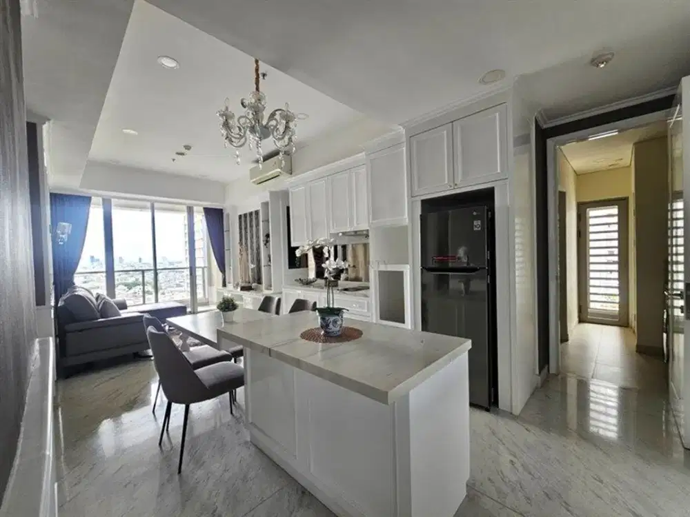 Unit 3BR Besar & Elegan – Modern Classic Luxury, Langkah ke Mall Taman Anggrek